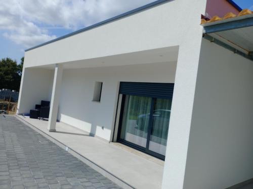 Bouro House | Casa de Arcas