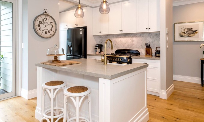 Berry Cottage | Casa De Berry - Luxurious Hamptons-style home away from home in Berry
