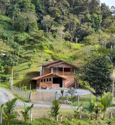 Blumenau House | Casa de campo Blumenau 21km da vila germânica