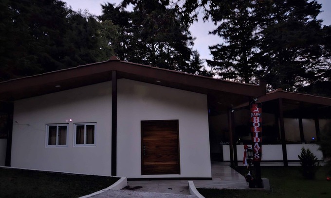 San Salvador House | Casa de campo en el Volcán de San Salvador.