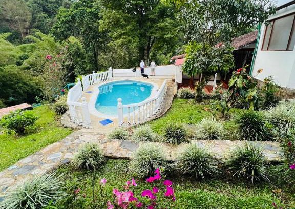 La Vega House | Casa De Campo SanAngel