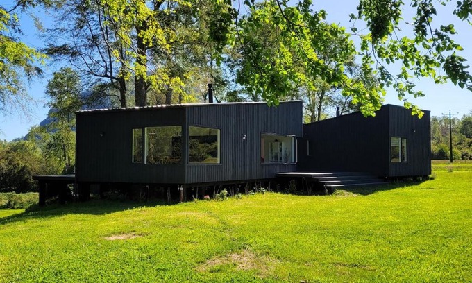 Llifen Ski Chalet | Casa de Campo sobre el rio
