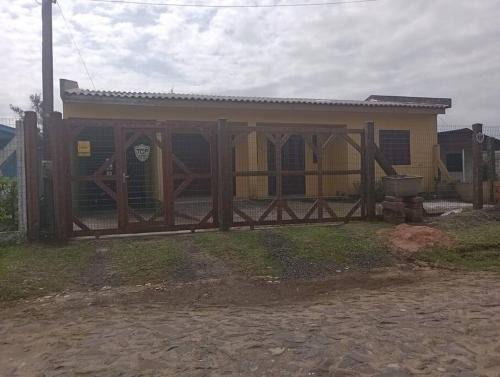 Ipiranga House | Casa de frente 50 mt do mar