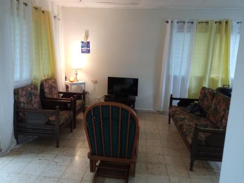 Alto Boquete House | Casa de Hospedaje Portobelo