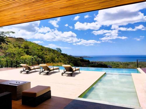 Brasilito Villa | Casa de Iluminacion - Gorgeous 5-BR oceanview Villa with private infinity Pool