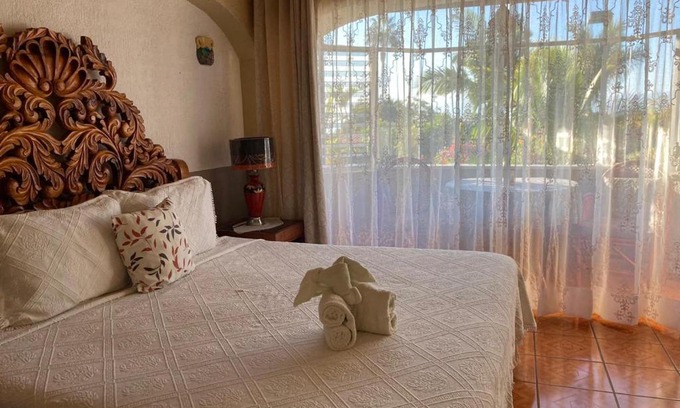 Ajijic Bed & Breakfast | Casa de la Abuela
