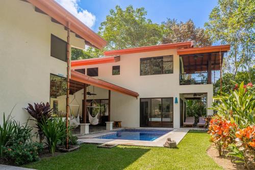 Cascada Azul House | Casa de Orion
