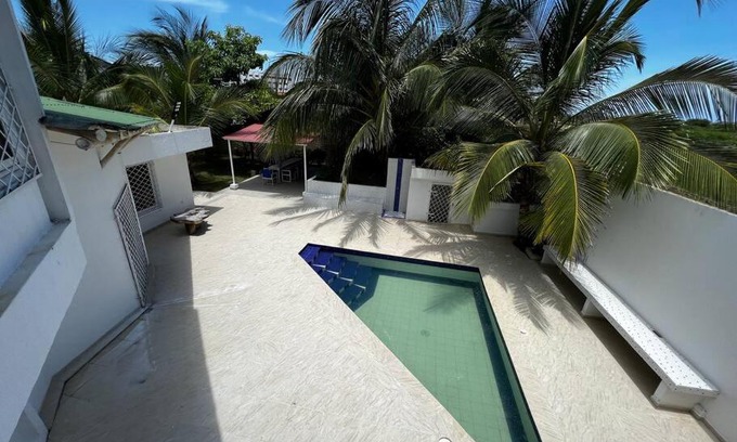 Arroyo de Piedra House | Casa de playa Villa Bonita 4 habitaciones capacidad 12 personas Playa piscina jardines kiosco A 15 minutos de Cartagena