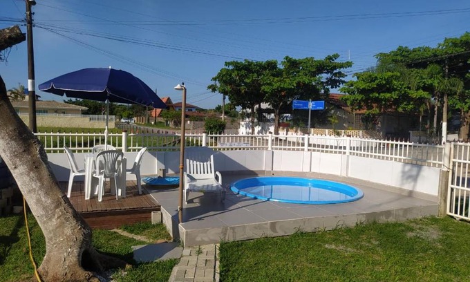 Ubatuba House | Casa de praia com piscina para 05 pessoas