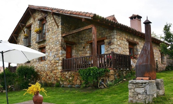 Navarredonda de Gredos House | Casa del Altozano