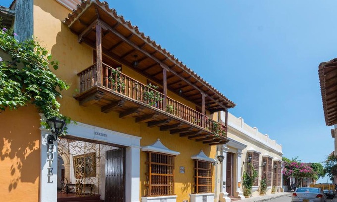 Cartagena Walled City Hotel | Casa Del Curato