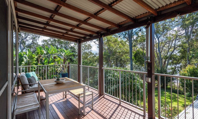 Wooloweyah House | Casa Del Lago - Oceanstays - Lakehouse