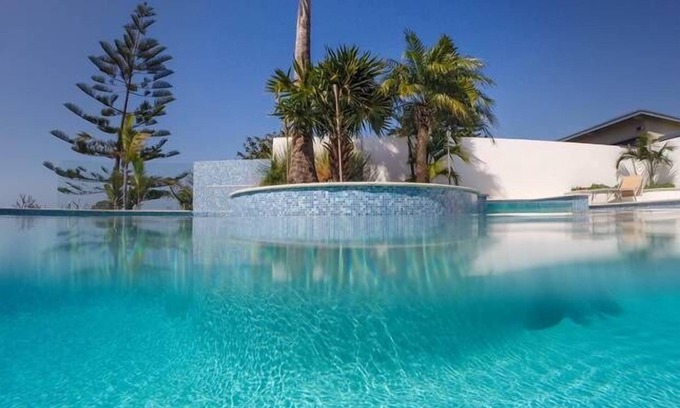 Red Head Other | Casa Del Mare - Farm stay by the ocean