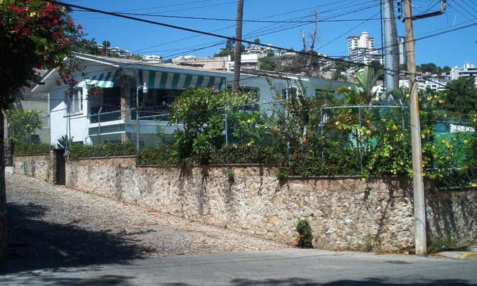 Club Deportivo House | Casa del trébol
