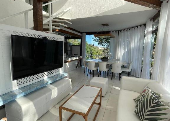 Ossos House | Casa Delfi, Hermosa vista, Jacuzzi e Praia , Buzios