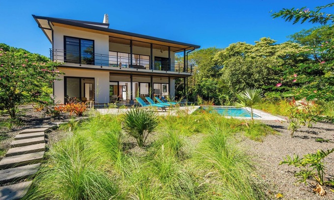 Los Pargos House | CASA DESTINO - 150 METERS FROM THE OCEAN IN OCEANFRONT COMMUNITY