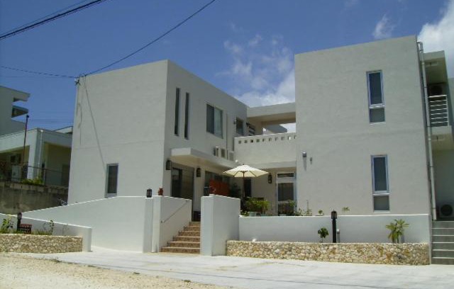 Taira House | Casa di Bravo