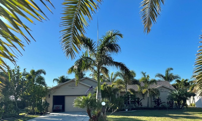 Brookshire Lakes House | Casa Di Sole’ Near Red Sox and Twins Spring Training Facilities in Fort Myers