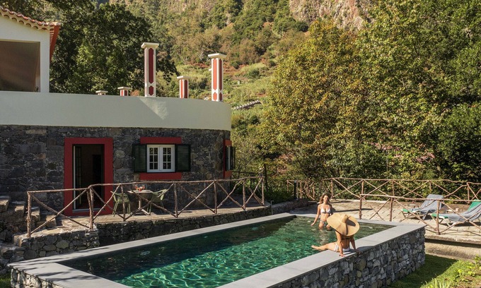 Sao Vicente Cottage | Casa do Lanço - Malvasia, wine and laurissilva