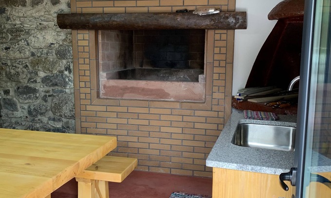 Sao Roque do Faial House | Casa do Ribeiro Frio - Cascade Room