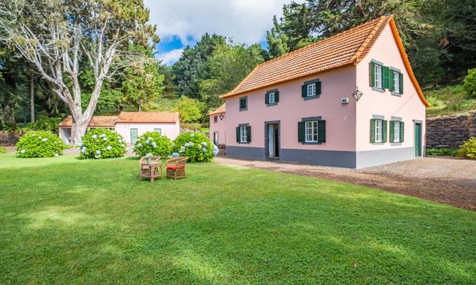 Camacha House | Casa dos Castanheiros