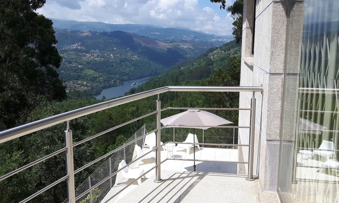 Ancede Villa | Casa Douro Terrace -River Views Douro Valley 60' from Porto