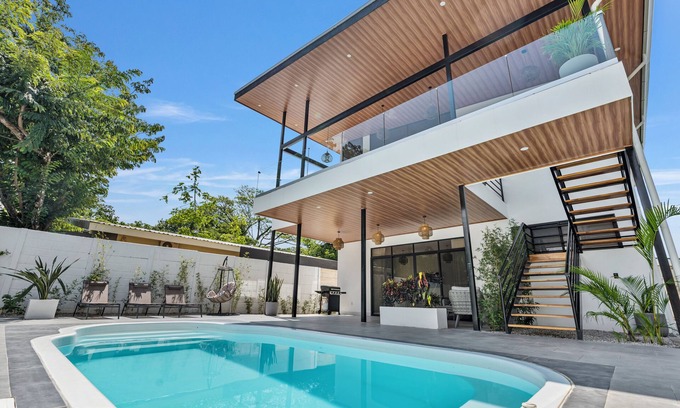 Samara House | Casa Driftwood -Modern and Tropical Costa Rica Getaway