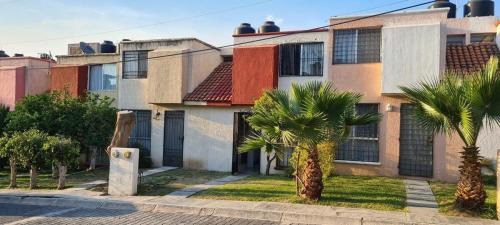 Emiliano Zapata House | Casa El Amate