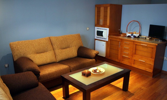 Campo de Criptana Apartment | CASA EL YELMO DE MAMBRINO - ABREGO (Maximum 2 adults + 2 children)