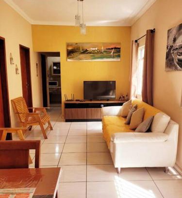 Jardim Flamboyant House | Casa em Cabo Frio próximo à praia - Mar e Sol