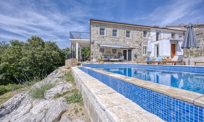 Sveti Donat Villa | Casa Emilia with private pool and sauna