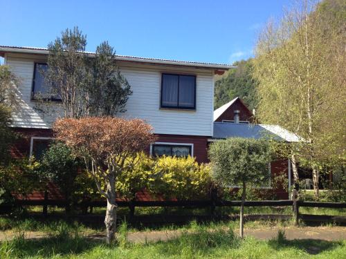 Choshuenco House | Casa en Choshuenco a 180 metros de la Playa, Panguipulli, Los Ríos