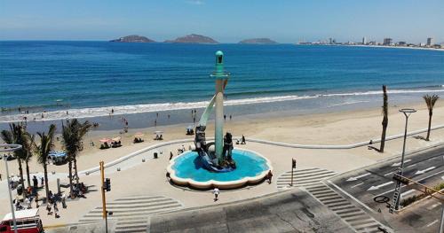 Mazatlan House | Casa Estancia Viajera - 7 Min Malecón