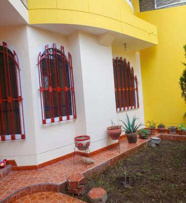 Urbanizacion Colinas Victoria House | Casa familiar Cajamarca-Amoblado