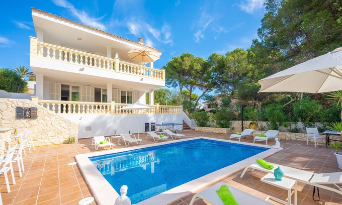 Provensals Villa | CASA FELIZ - Stunning villa with private pool and Free Wifi
