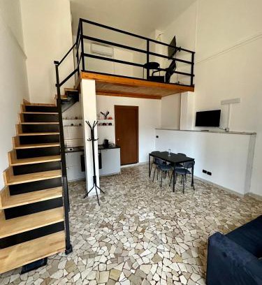 Aurora Apartment | Casa Fiocchetto - Giardini Reali