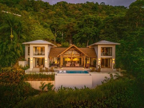 Dominical Villa | Casa Frenchie & Villas Vista del Mar - by Pura Villas
