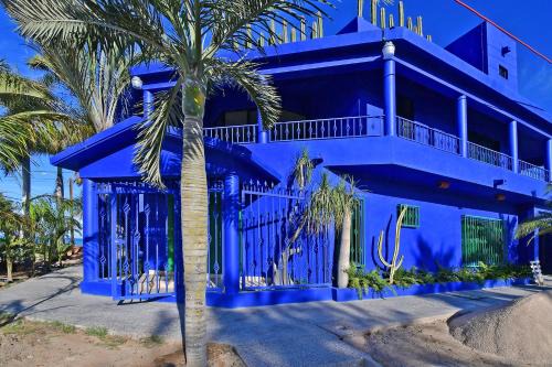 Colina del Sol House | Casa Frida