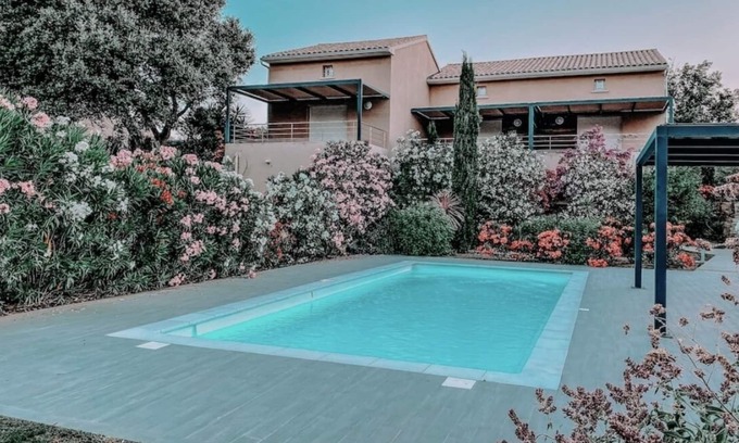 Occhiatana House | CASA GIABICONI - Villa 6 people the red island