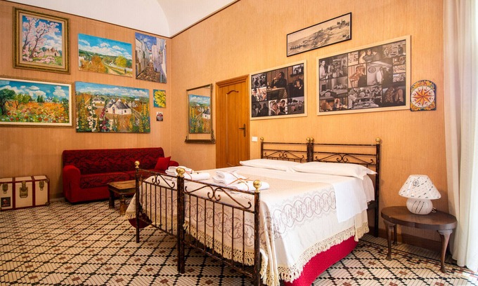 Old Town Cisternino Apartment | Casa Giglio by Typney