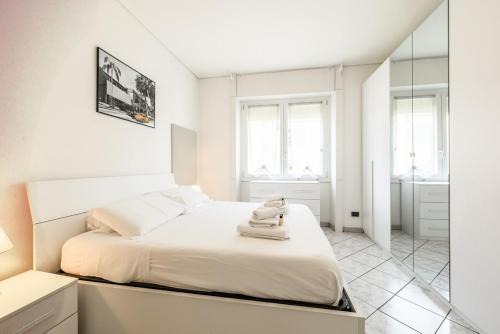 Gioia Apartment | Casa Gioia 50 metres from the metro WiFi AC