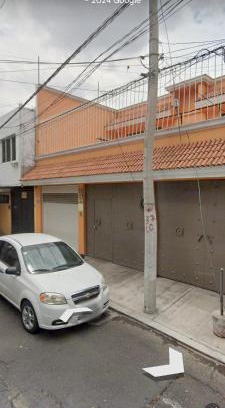 Coyoacan House | Casa gris