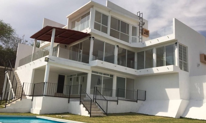 Tequesquitengo House | Casa Iguana con Alberca Climatizada Súper Precio Días Entre Semana $2760mxn 115