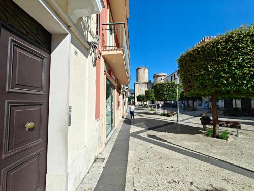 Fondi Apartment | Casa in Centro