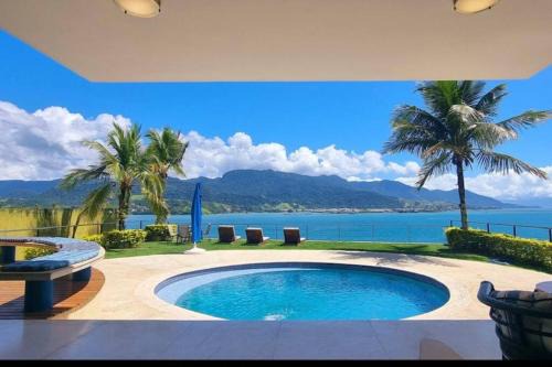 Cambaquara House | Casa inteira com vista para o Mar a 80 Mt da Praia