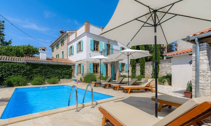 Fuskulin House | Casa Ivan Fuskulin istrian stone house