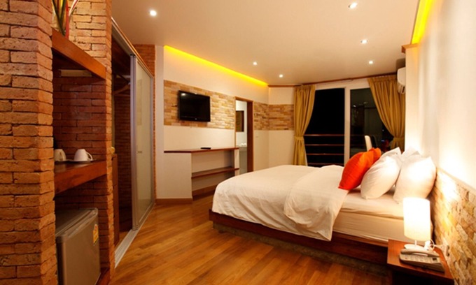 Patong Hotel | Casa Jip Guesthouse