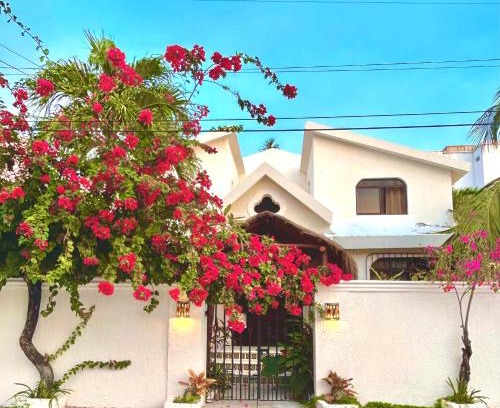 Puerto Morelos House | Casa La Buena Vida 2 bedroom Villa