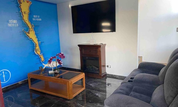 Playas de Rosarito House | Casa LAKSHMI
