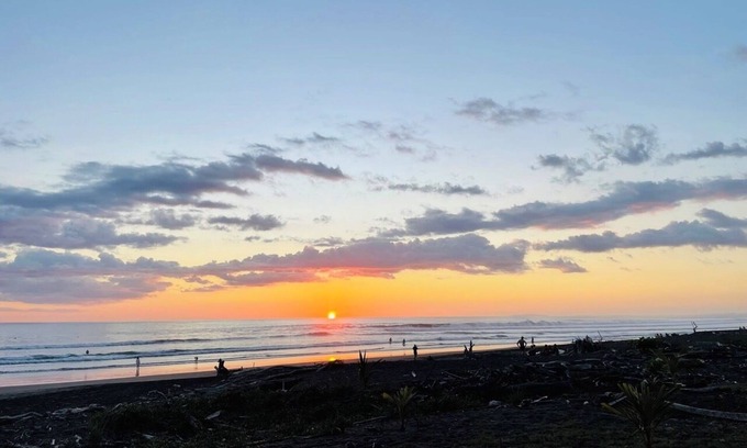 Playa Hermosa House | Casa Lapa Roja